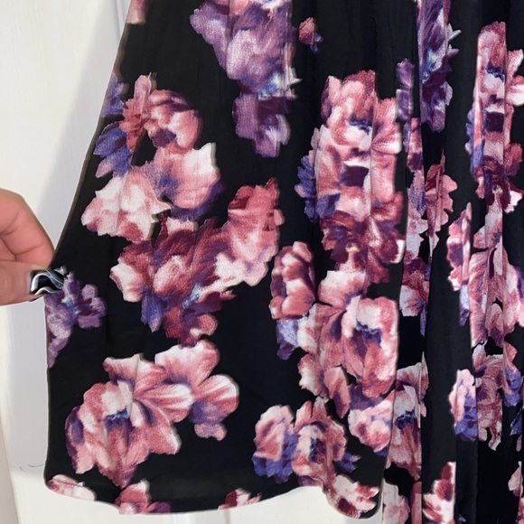 Bebop Black Pink Floral Wide Sleeve V-neck Dress NWOT - Picture 5 of 11